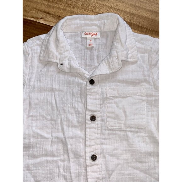 Cat & Jack Boys Toddler White Short Sleeve Button-Up Shirt 100% Cotton Size 5T - Picture 4 of 9